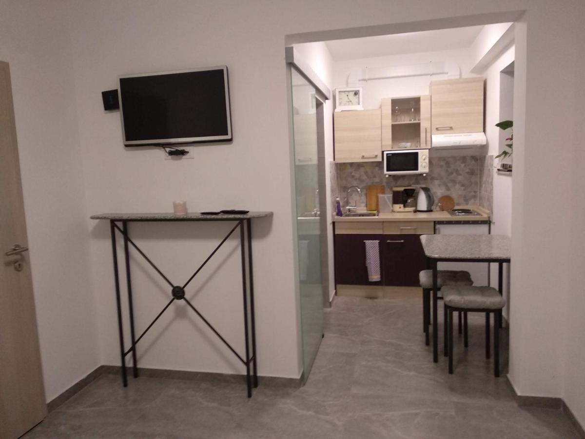 Apartmaji Lejardin Škofljica Eksteriør billede